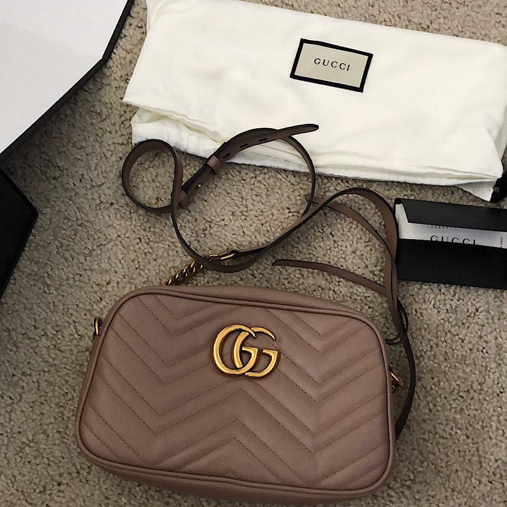 Gucci GG Marmont small matelassé shoulder bag